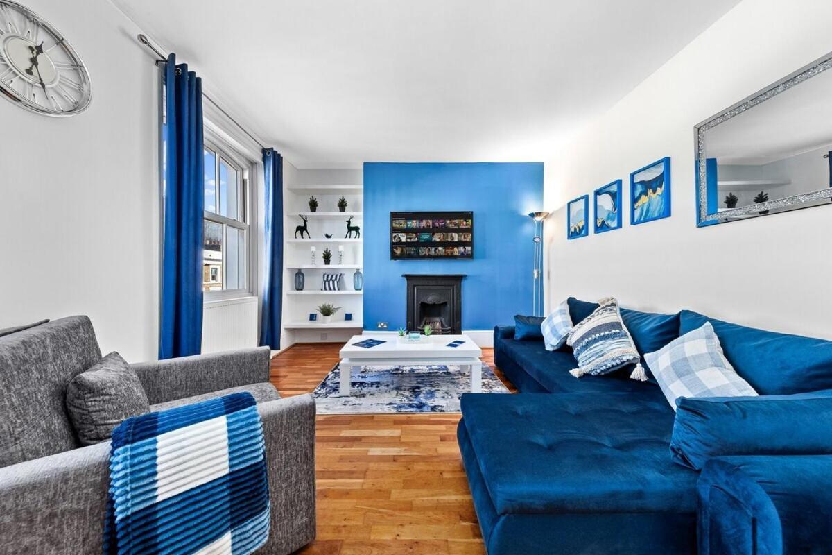 Balcony Blue Theme 1 Bedroom Central London Luxury Flat Near Hyde Park! Accommodates Up To 6! Double Sofa Bed And Next To Station! Exterior foto